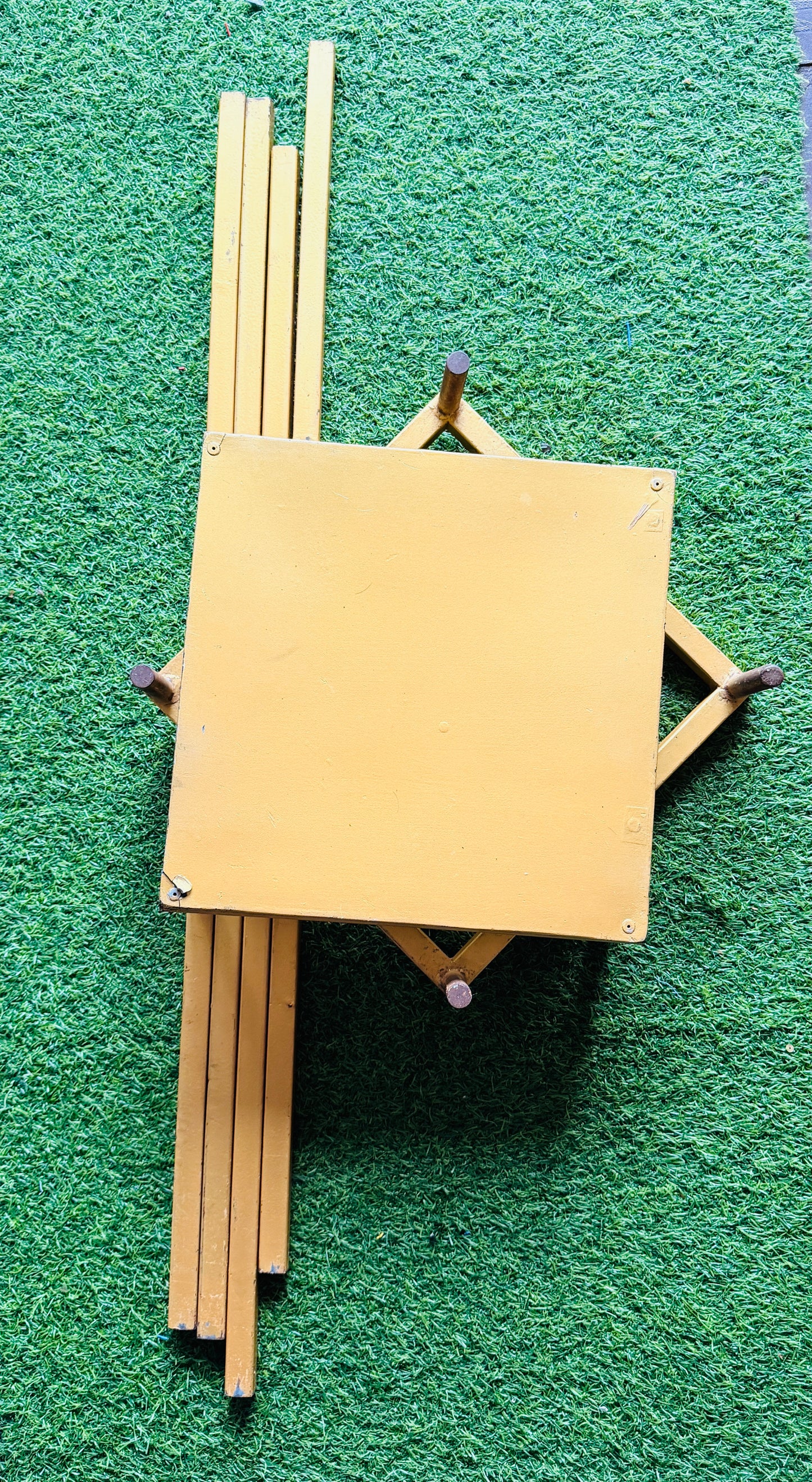 Metal Stand 3ft (Normal) L for Rent