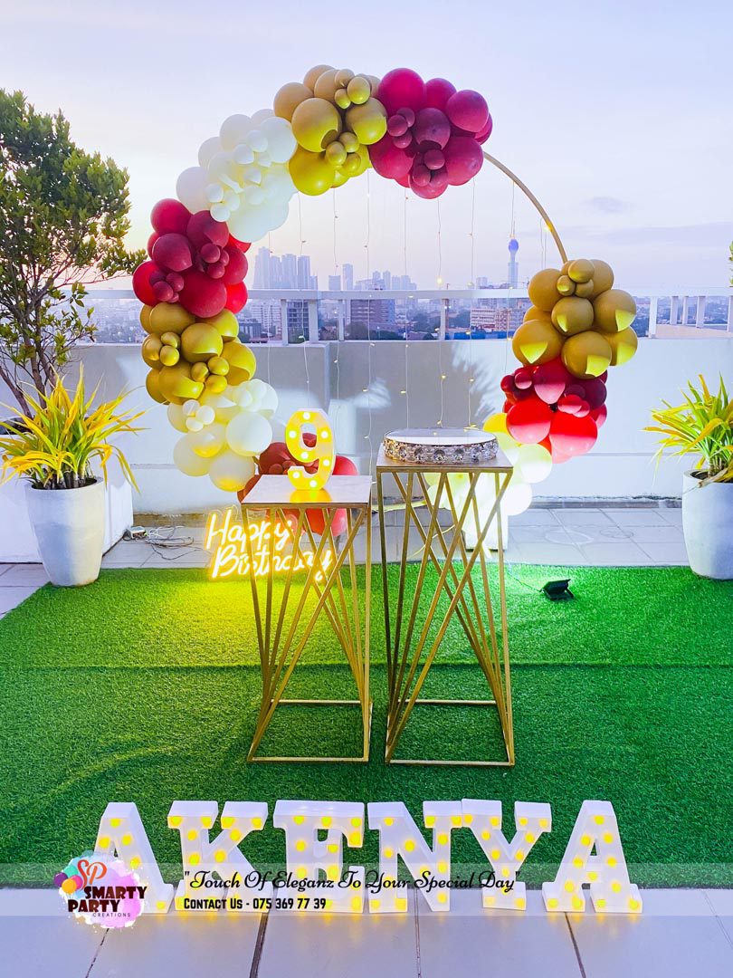 Red white Gold Balloons Ring Backdrop 9inch LED Letter