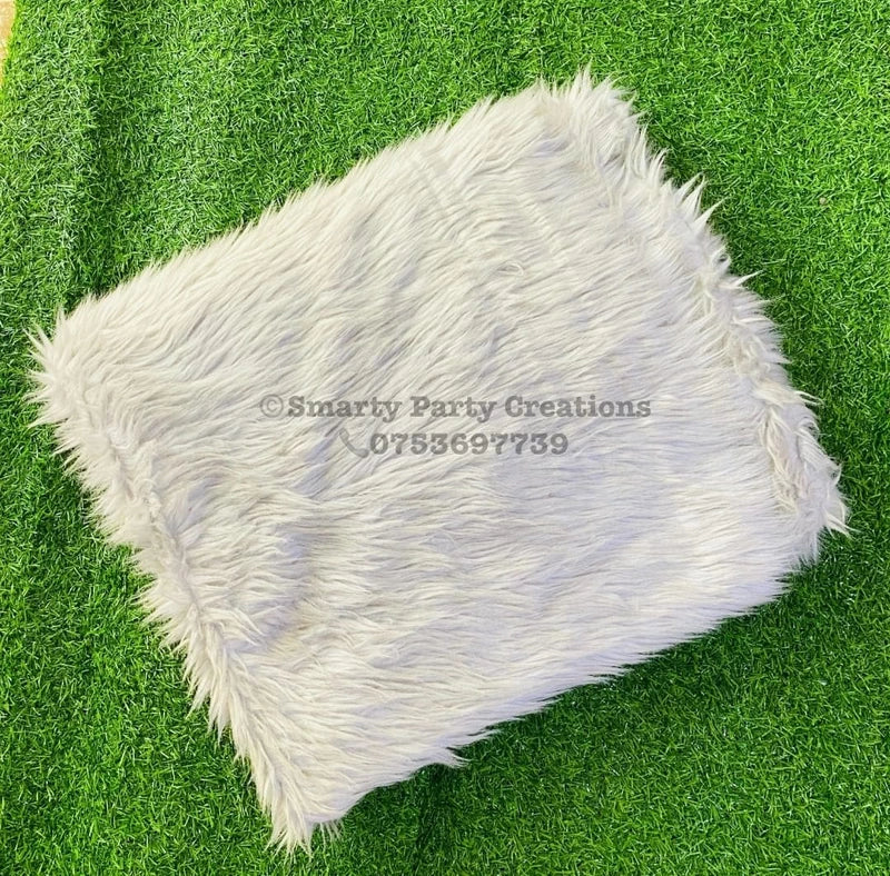 Ash Faux Wool Carpet 5' X 5' for Rent