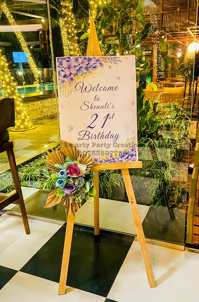 21st Birthday Welcome Board White Flower