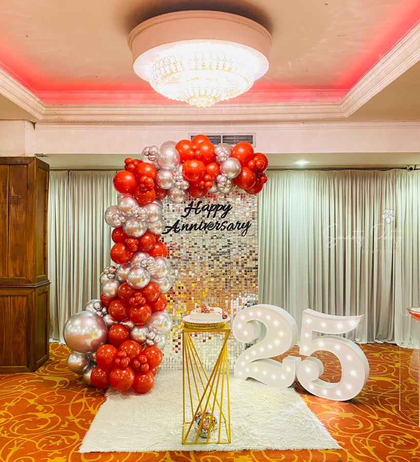 Silver Shimmer Wall Deco 25th Birthday