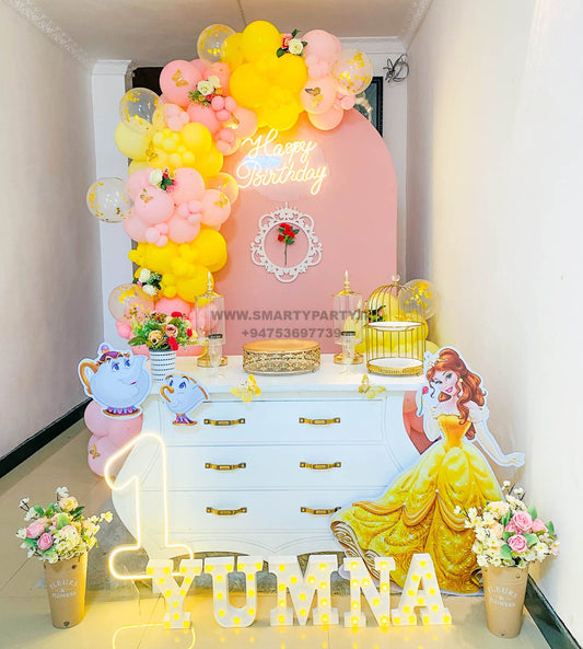 Bella Princes 1st Birthday Vintage Table