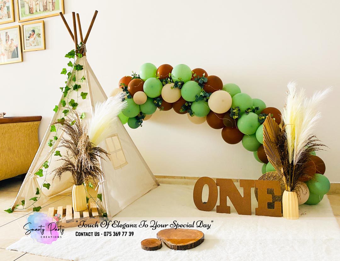 Photo Shoot Teepee Tent 1st Birthday Pampas Leaves 9 inch Letter