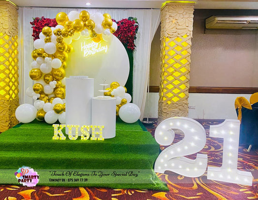 Gold White Balloons 21st Birthday 9inch LED