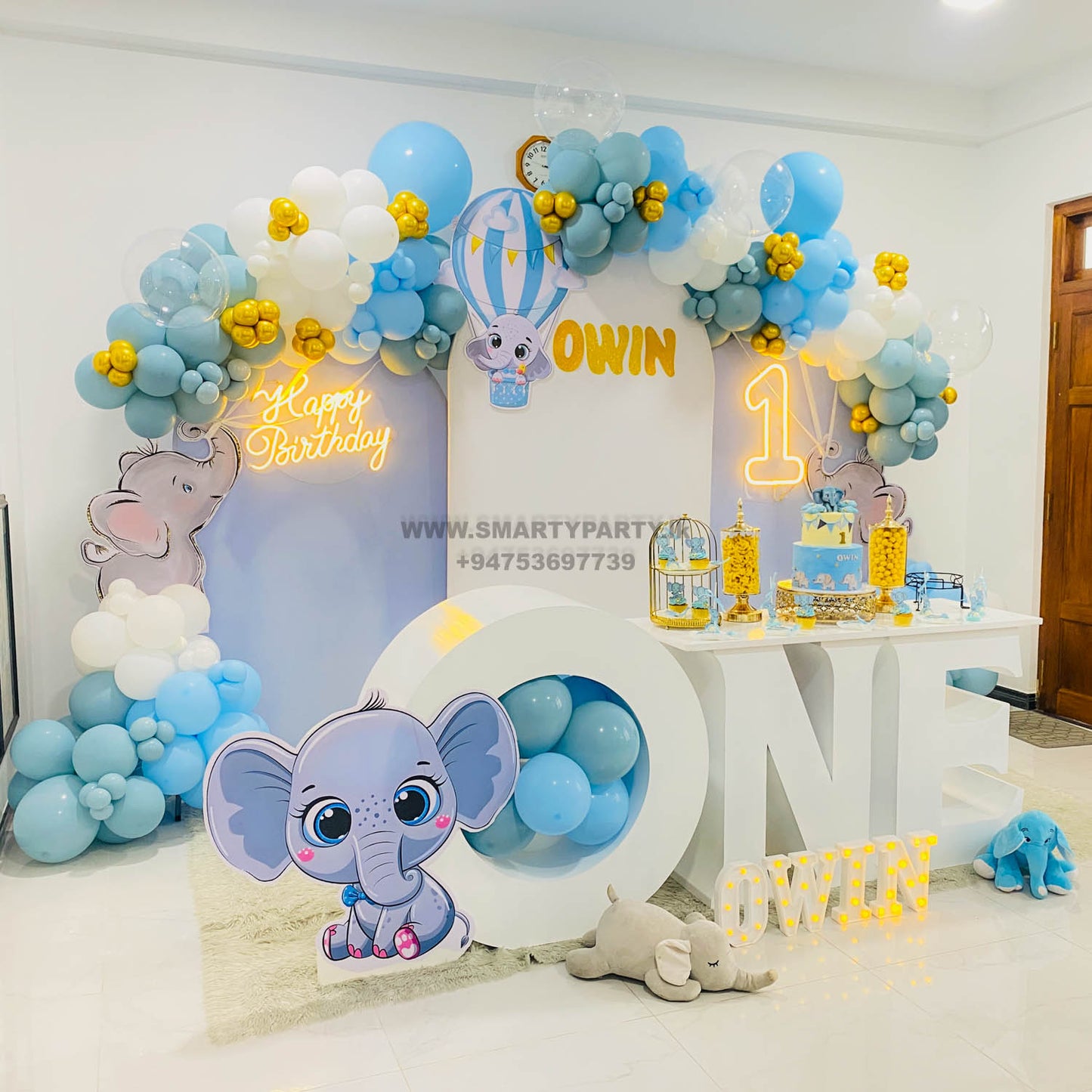 Baby Elephant Theme with one table