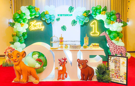 Wild Theme with One Table Three Arch